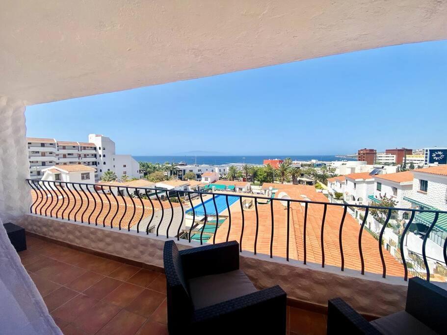 אדחה Adeje Beach Apartament + Parking מראה חיצוני תמונה